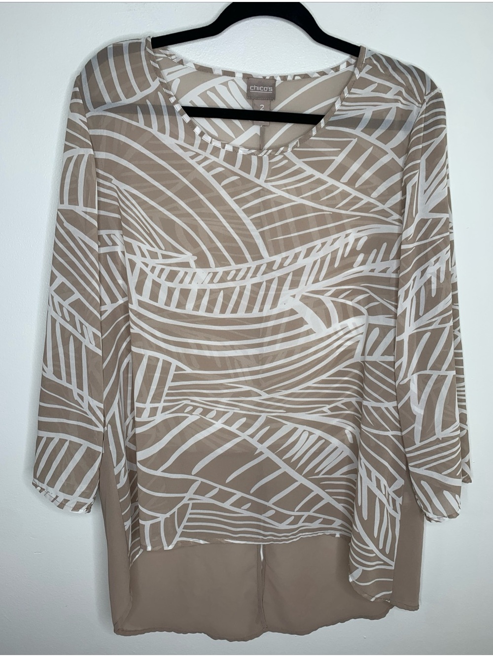 Chicos Shirt Women 2 Or 12 Sheer Blouse Roll Tab Sleeves Palm Leaves Tan/White